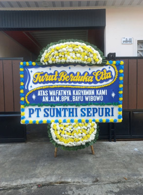 Papan Bunga Duka di Kaliangkrik